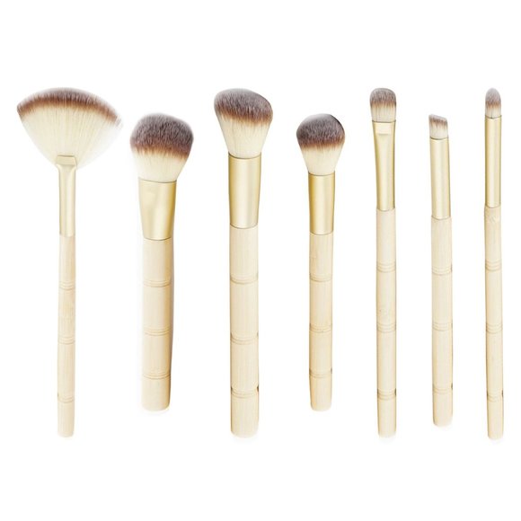 7-Piece Set: Bamboo Makeup Brushes - Picture 4 of 4